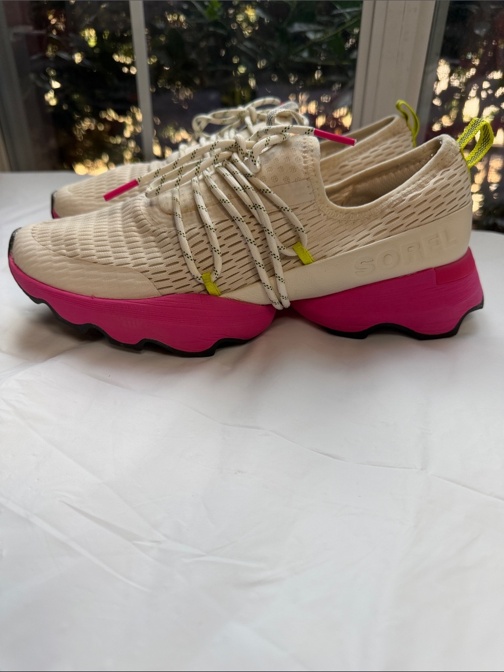 Sorel Kinetic Impact Lace Sneakers Womens 9 Natural Cactus Pink Chunky Shoe